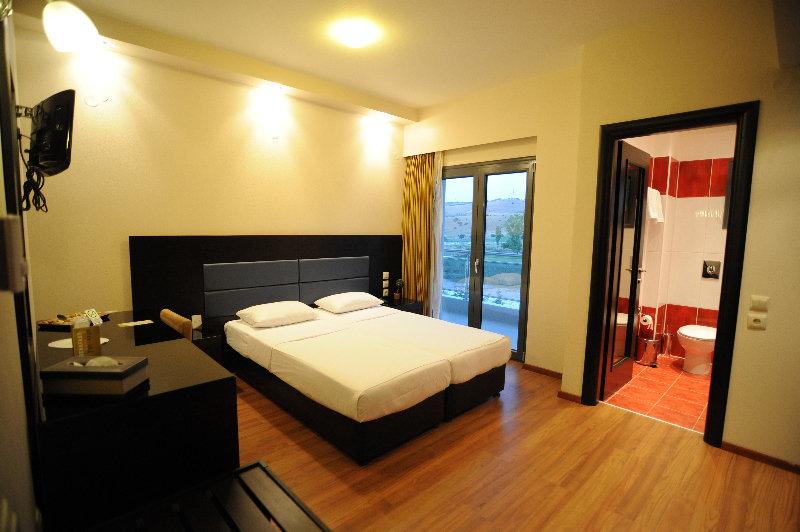Giotis Boutique Hotel Ioannina Buitenkant foto